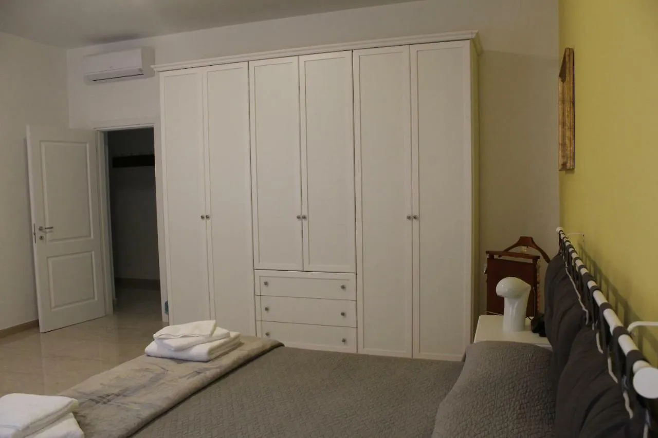 Carbonara Apartment Bologna Italy